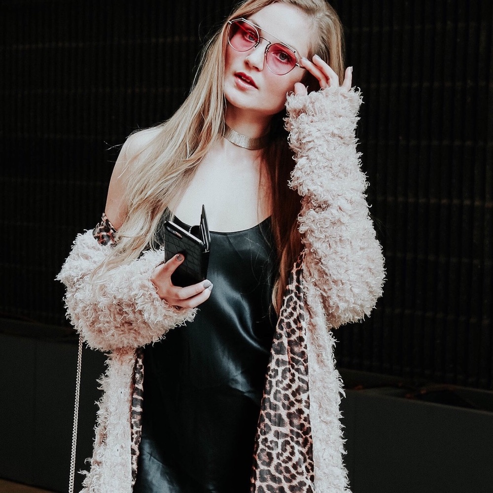 FLASH SALE: Steve Madden Faux Fur Coat