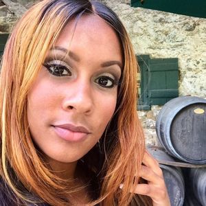 Meet your Posher, Mina