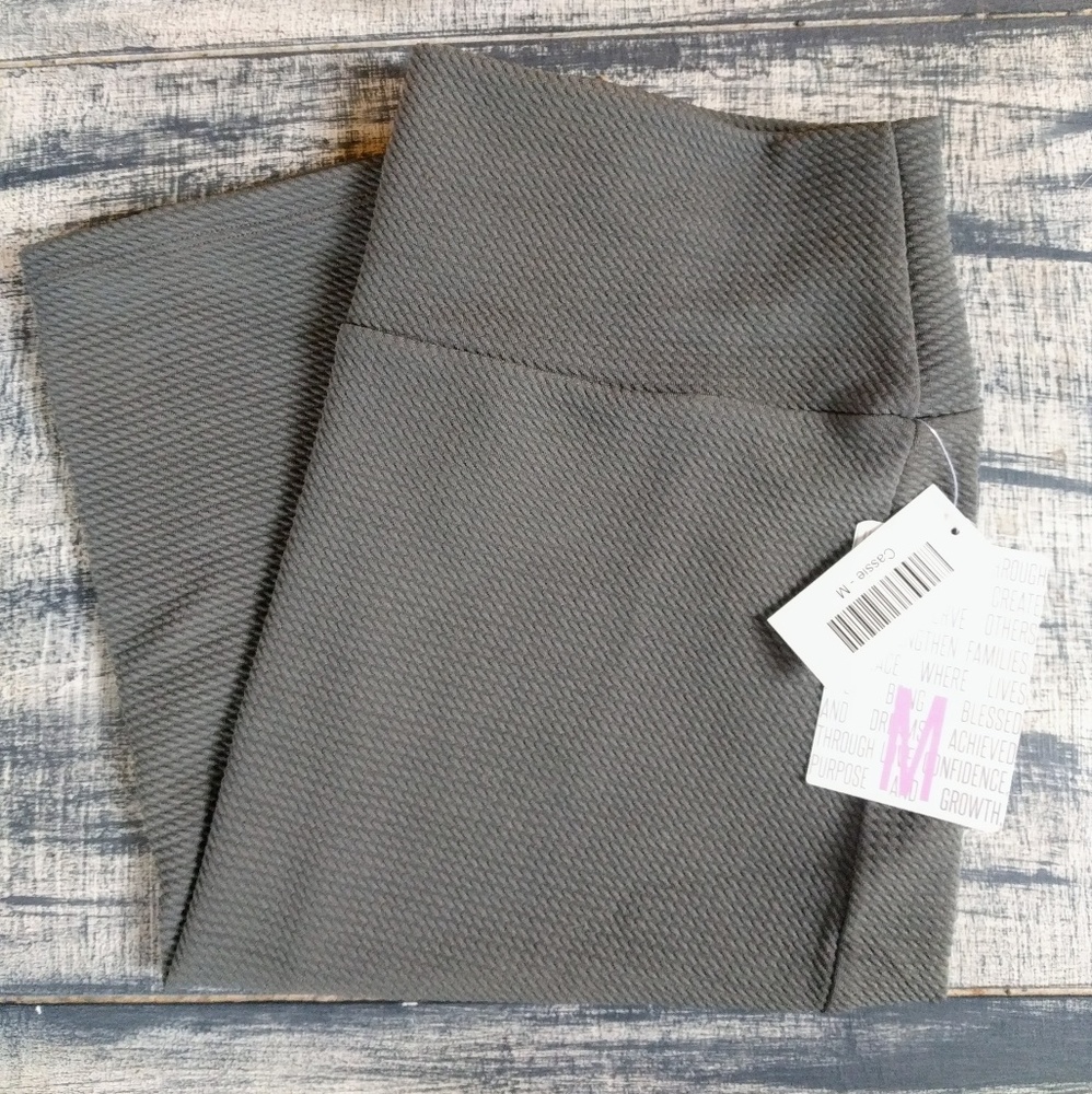 LuLaRoe Cassie Skirt