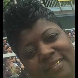 Meet your Posher, Pamela