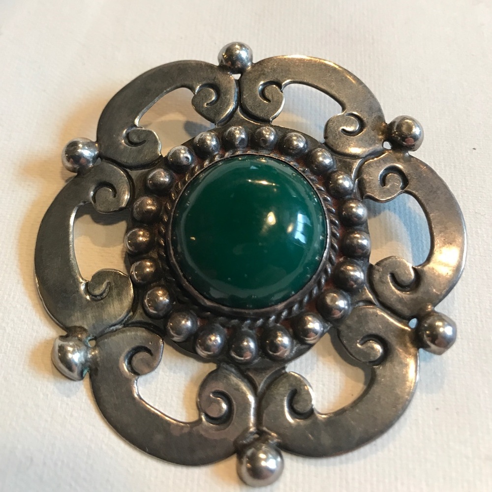 Aztec Mexican Flower Pin Sterling and Green Onyx