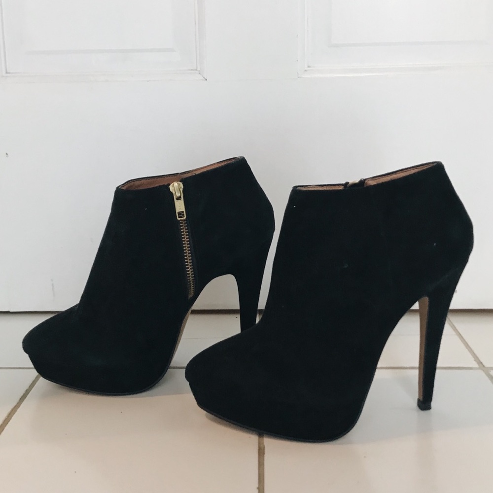 Aldo Black Suede Stiletto Heel Ankle Boot