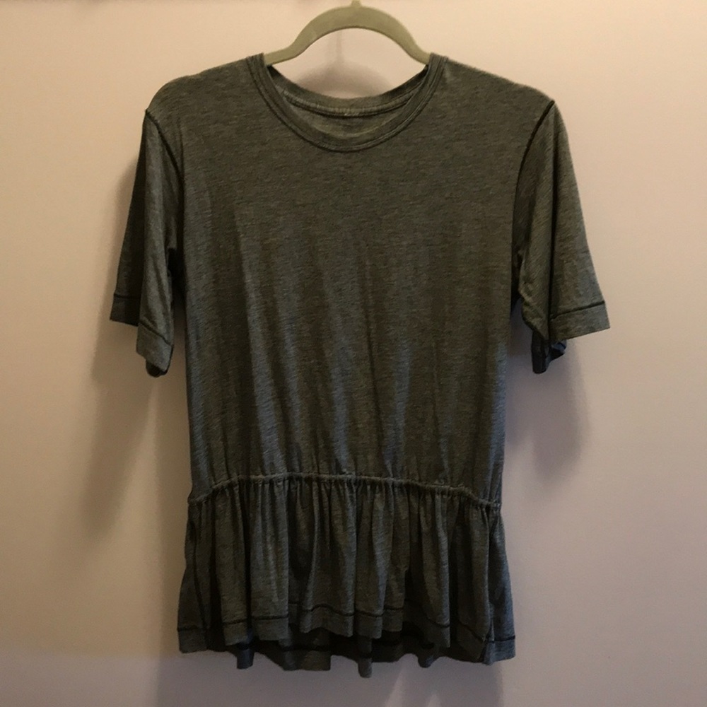 Lululemon Peplum Top (flouncy tee)
