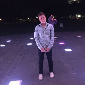 Meet your Posher, Brady