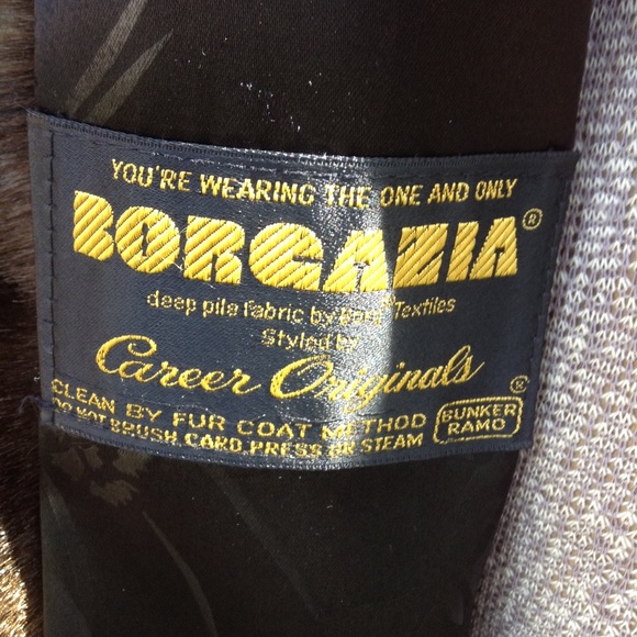 Sold - Picture 4 of 6