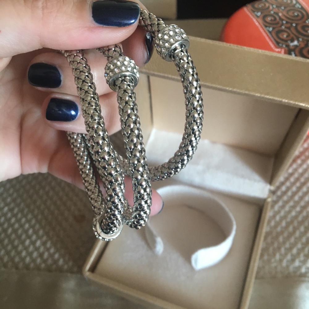 3 silver bracelets. - Picture 3 of 3