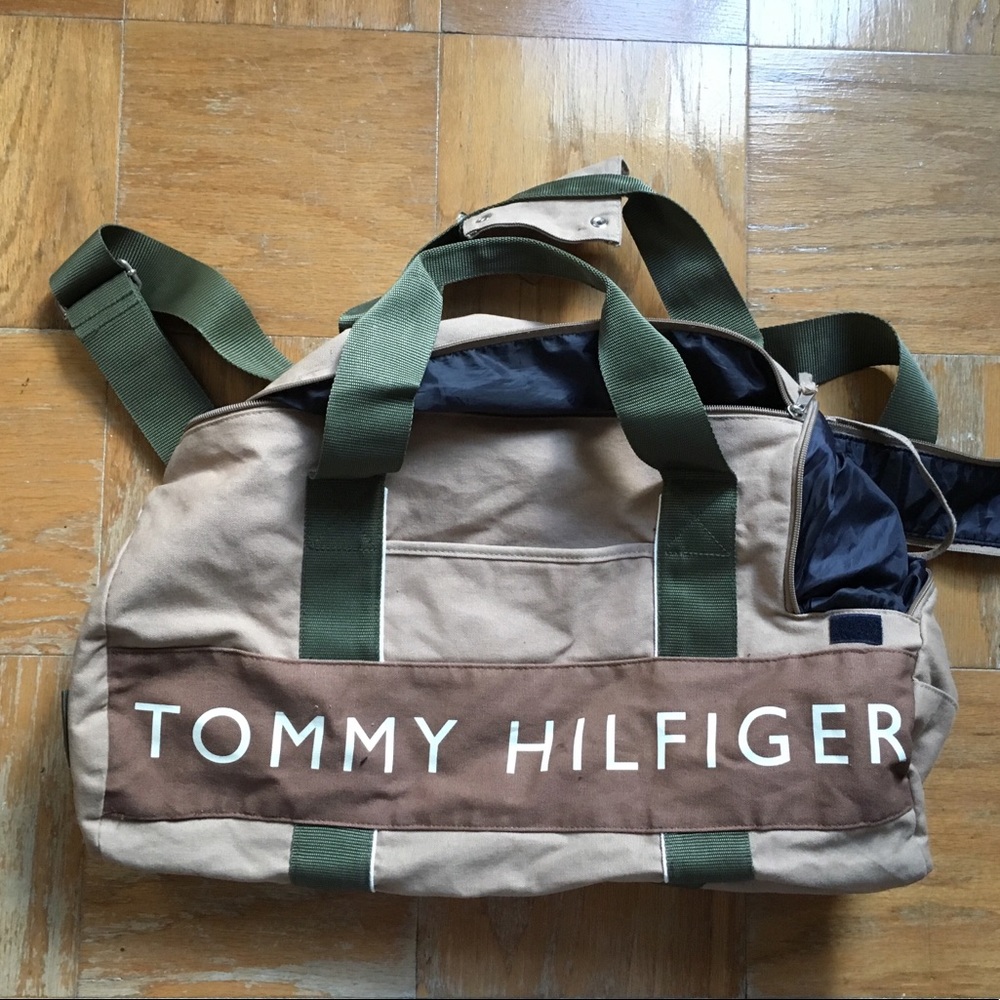 Tommy Hilfiger duffel bag