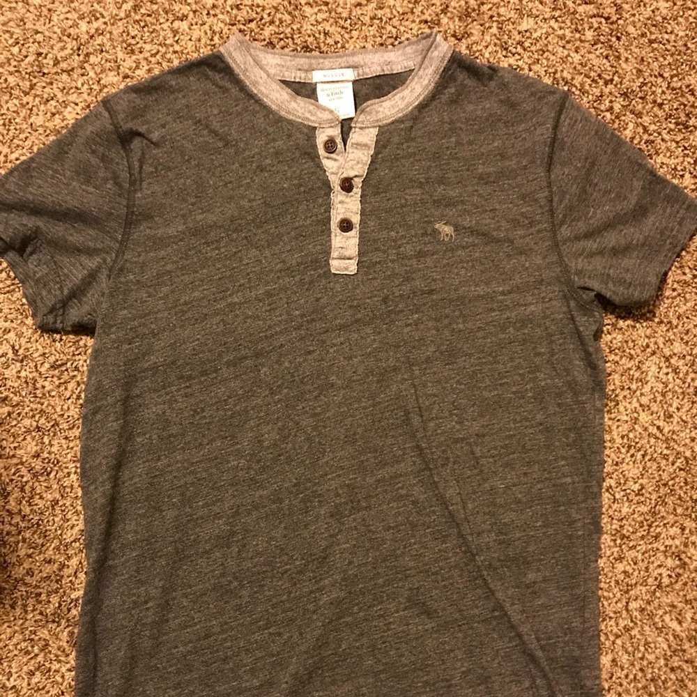 Men’s Abercrombie Size Small