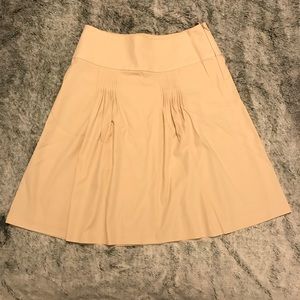 🔸Salvatore Ferragamo🔸 Tan Knee Length Skirt