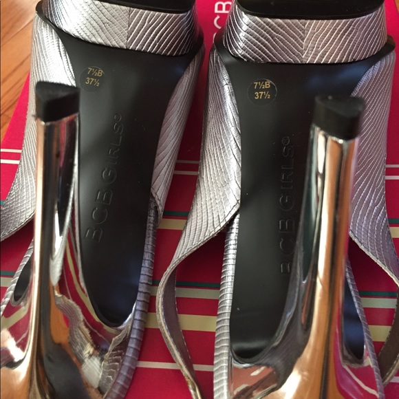 BCBGirls silver lizard platform heels in 7.5 - Picture 6 of 8