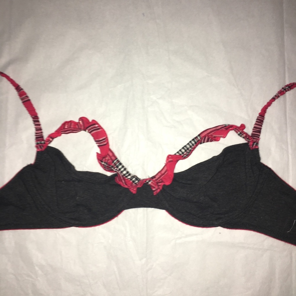 Victoria’s Secret bra