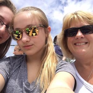 Meet your Posher, Teresa