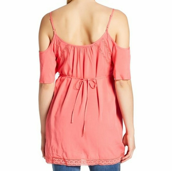 Jessica Simpson maternity top - Picture 2 of 4