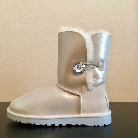 Ugg -  Bailey Button Swarovski Bling I Do Boots - Picture 1 of 7