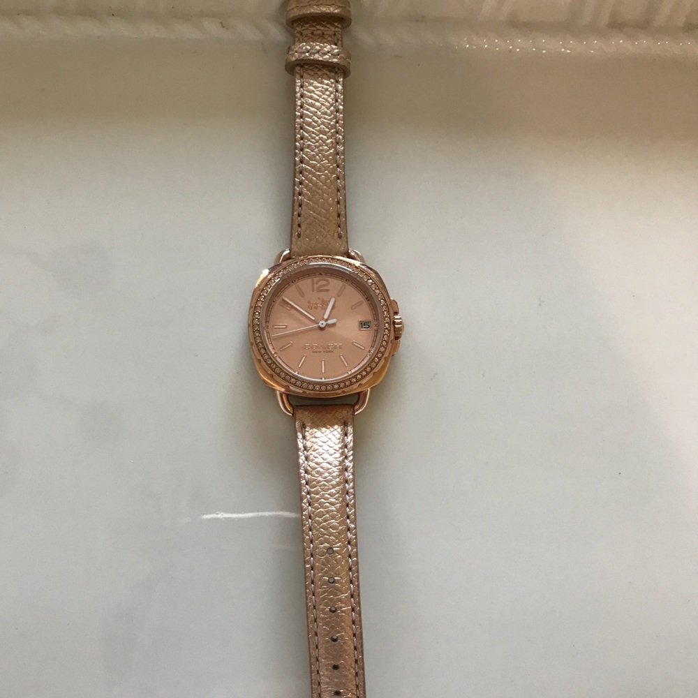 Coach Tatum 14502629 Women's Watch in Rose Gold - Picture 4 of 7