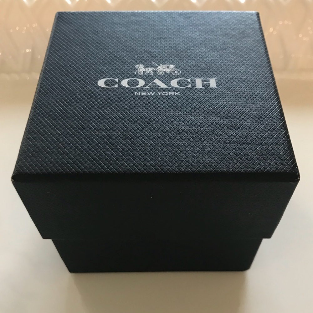 Coach Tatum 14502629 Women's Watch in Rose Gold - Picture 6 of 7
