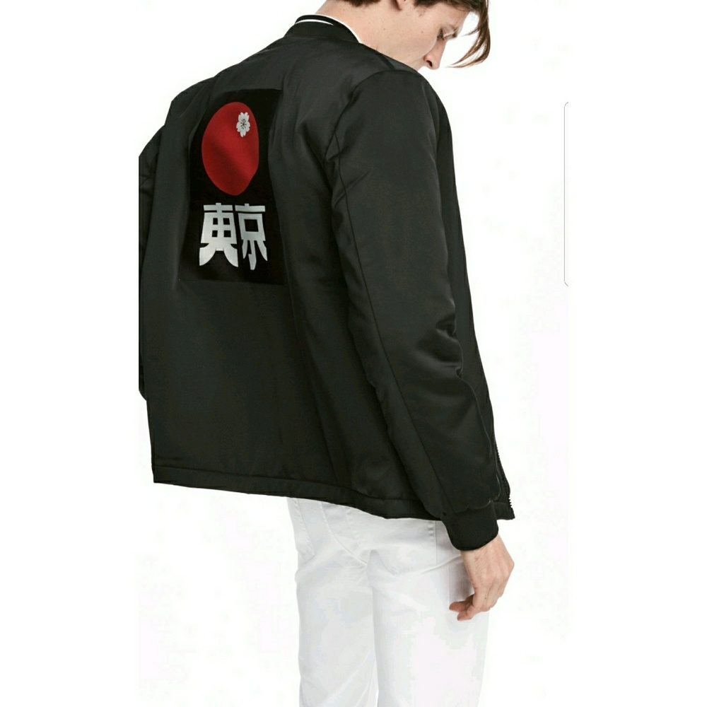 Black Japanese bomber jacket(sold)