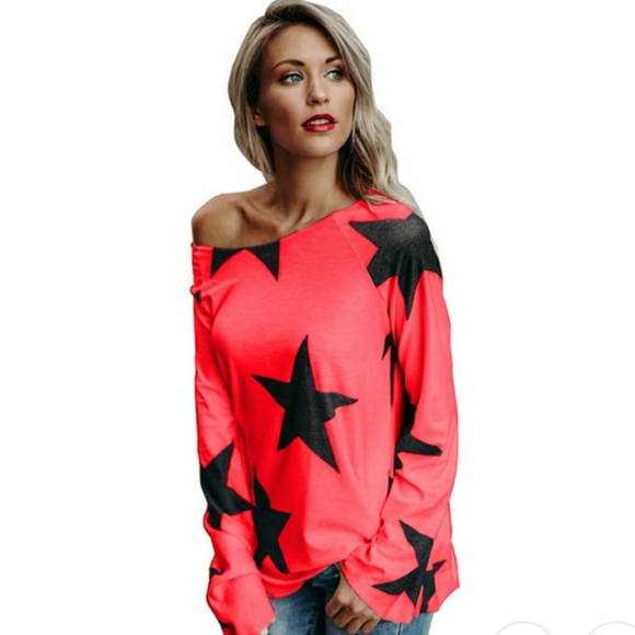 Available Over the shoulder star long sleeve tee - Picture 4 of 7