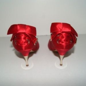 Ivanka Trump Shoes - Ivanka Trump Red Satin Open Toe Heels Ivanka Trump Shoes - Ivanka Trump Red Satin Open Toe Heels