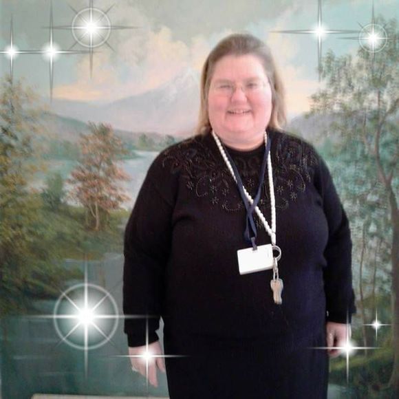 Meet your Posher, Theresa - Picture 1 of 1