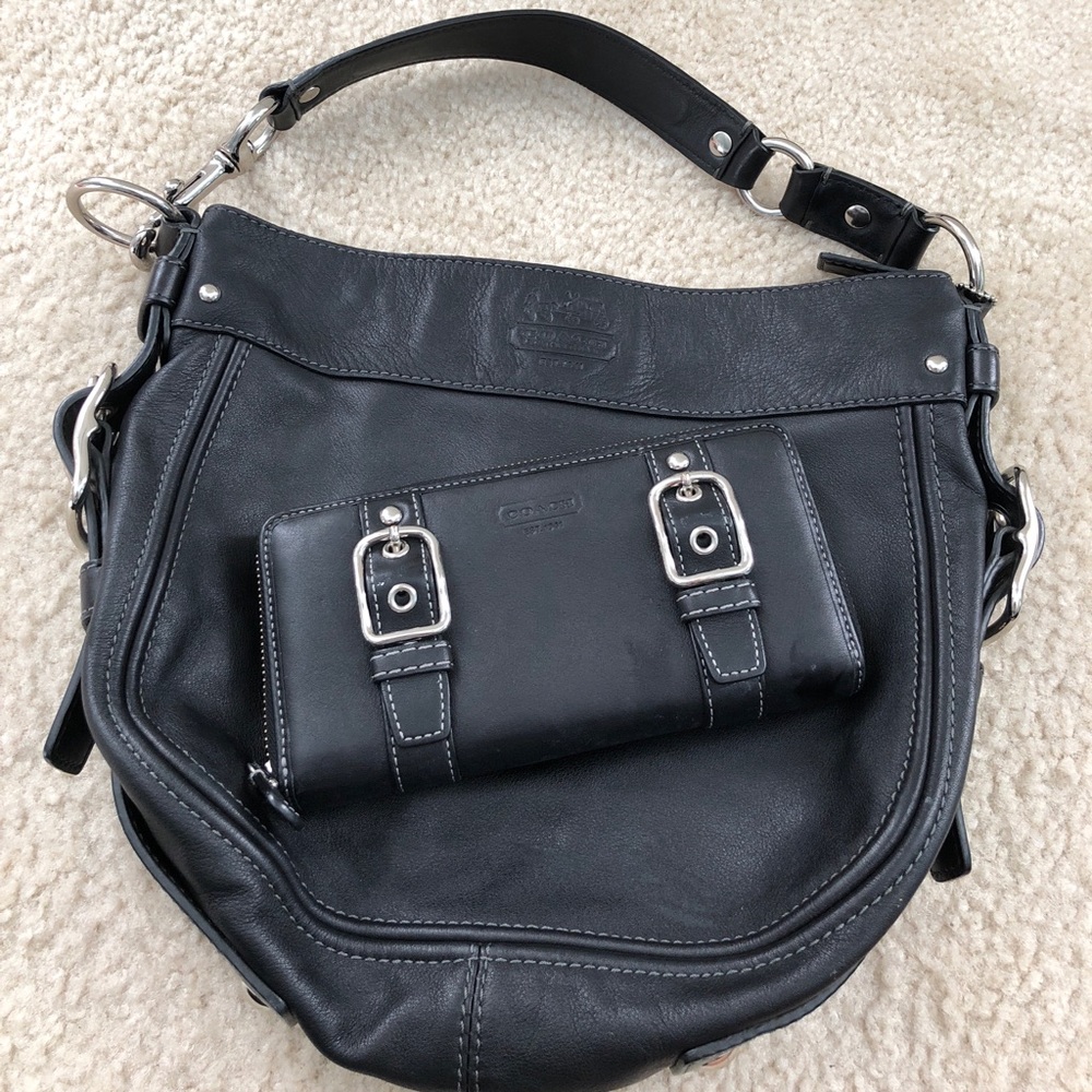 Coach Black Leather Shoulder Bag