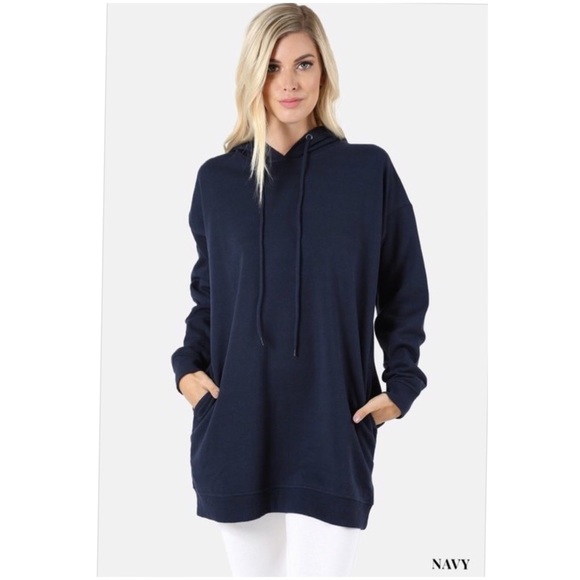 Tops - Navy Oversized Hoodie M/L