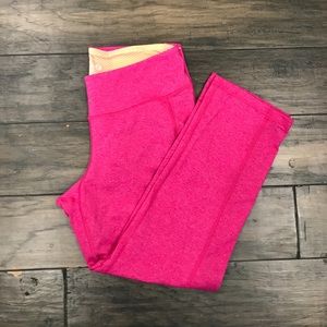 Old Navy Fitted Active Capri