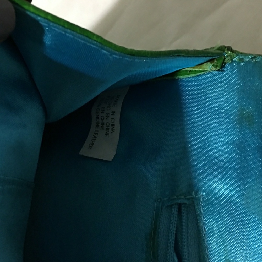 Purse - Picture 2 of 2