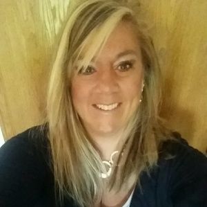 Meet your Posher, Shelaine