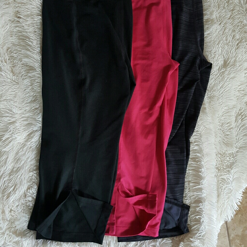 Under armur workout yoga pans (capri) - Picture 3 of 3