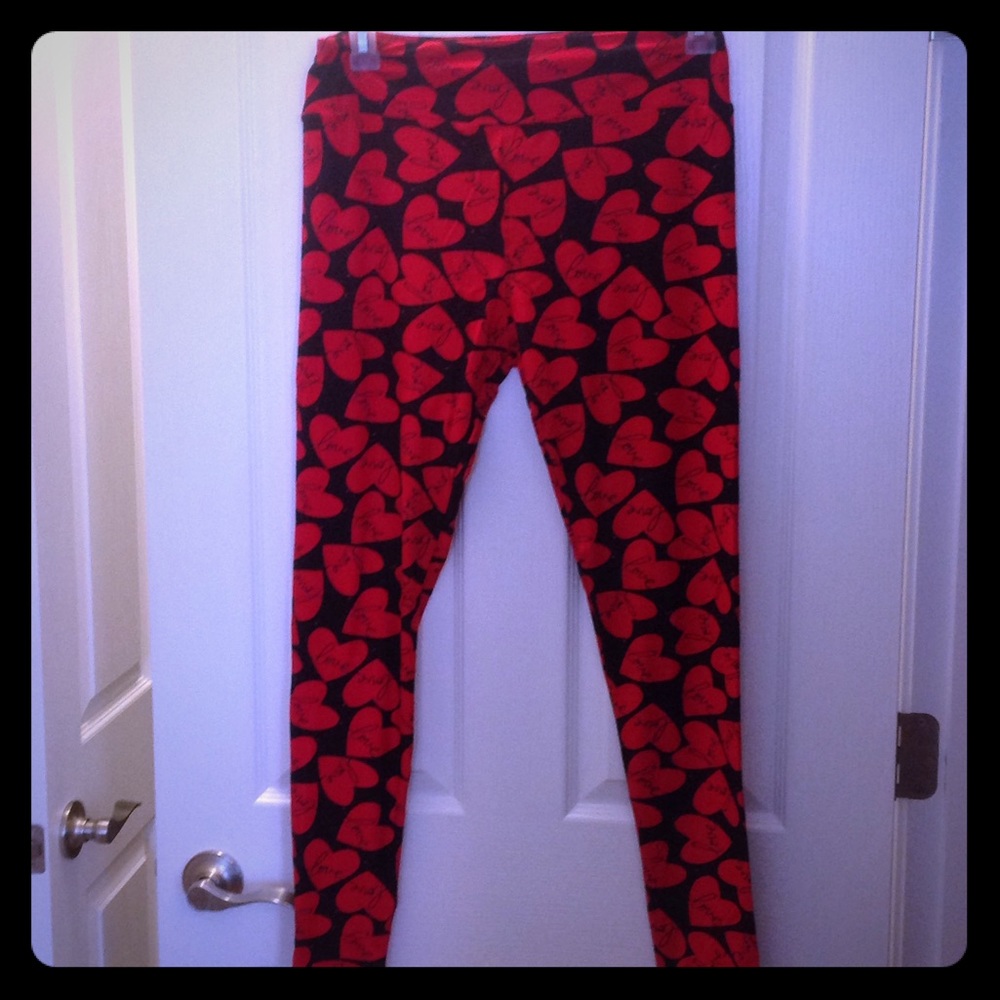 Women's LuLaRoe TC tall & curvy leggings hearts
