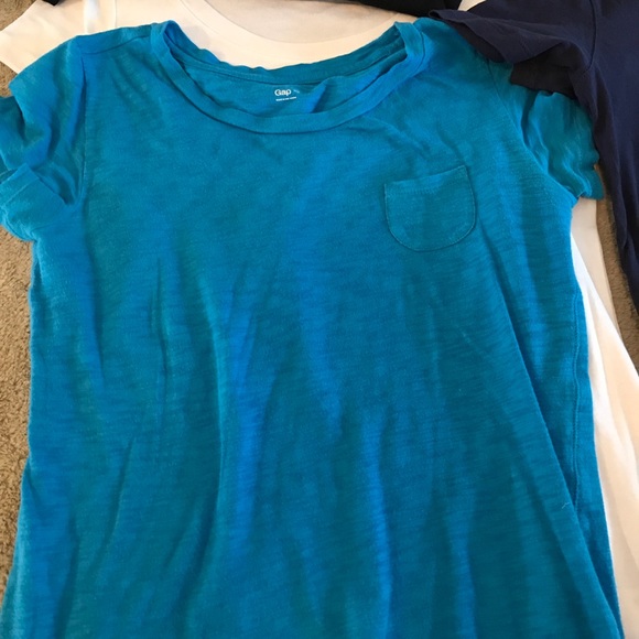 Four Cotton Tees by GAP XS & S - Picture 3 of 8