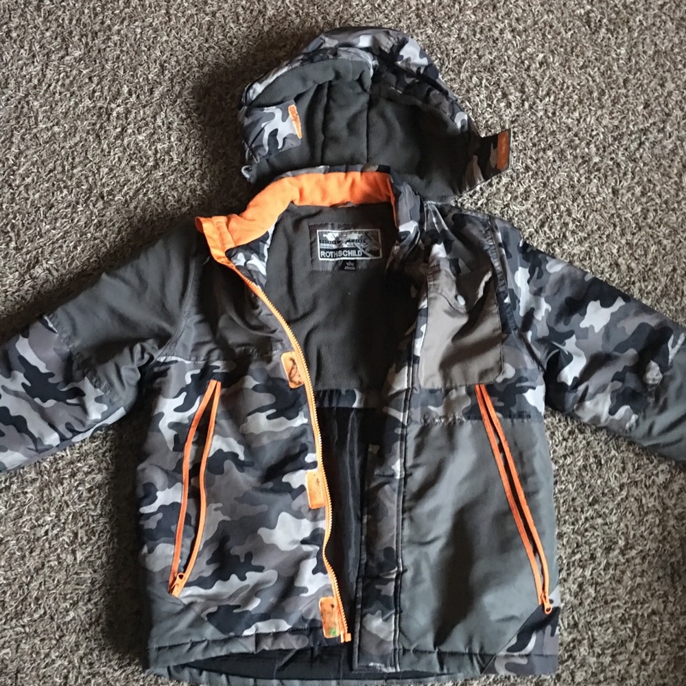 Youth size L 10/12 Boys winter jacket