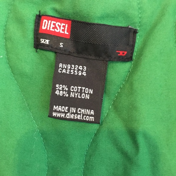 SOLD! Vintage Diesel Green puffy jacket with hood - Picture 7 of 9