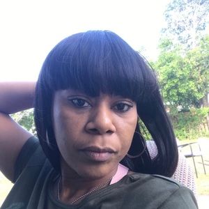 Meet your Posher, Cecilia