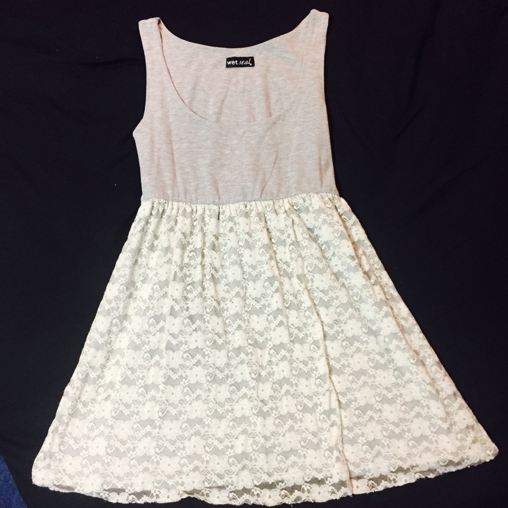 Wet Seal Small Dressy Top Blouse Cute Tunic style