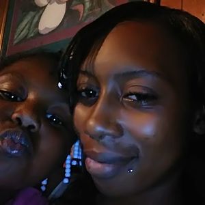 Meet your Posher, Shay