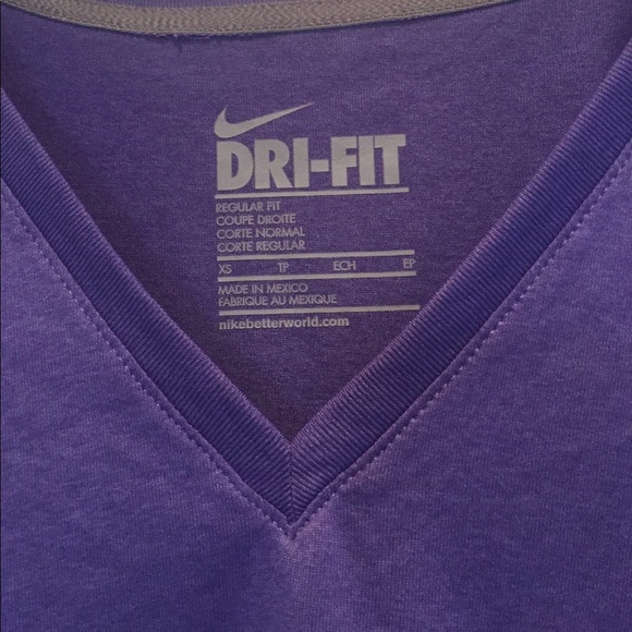 Nike Dri-Fit Short Sleeve Top - Picture 3 of 3