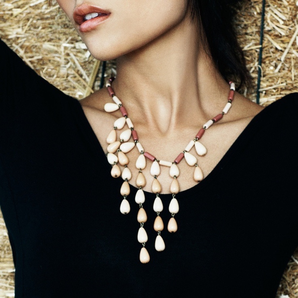 Jewelmint NEW FRONTIER Beaded Bib Necklace NEW