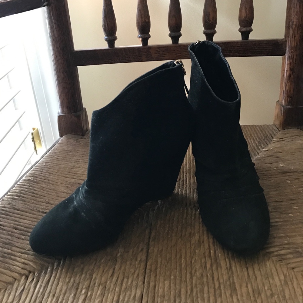 Women's BCBGeneration black suede wedge booties