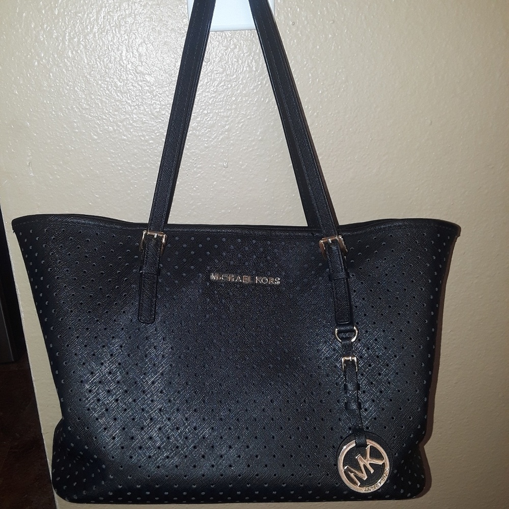 Michael Kors Jet Set Tote (smaller version)