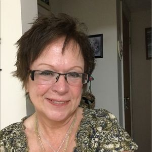 Meet your Posher, Karen