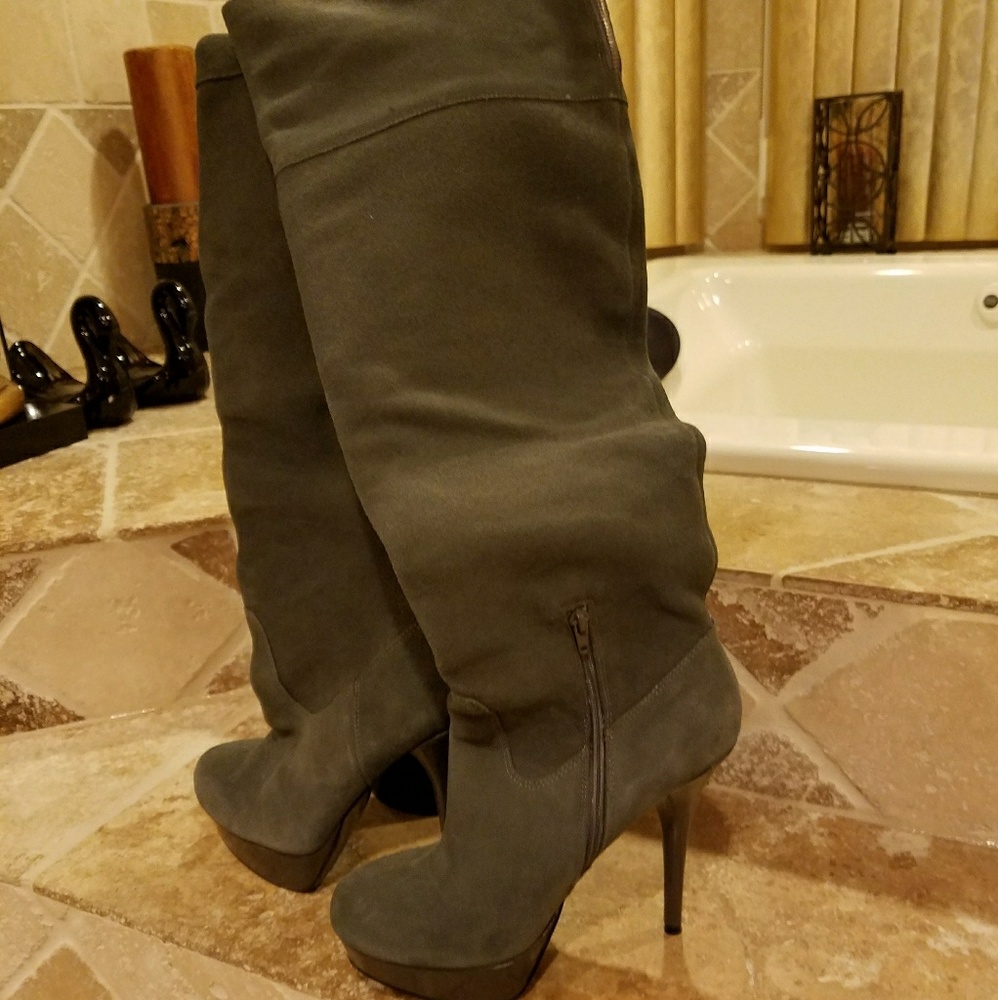 Steve Madden over the knee  Suede platform boots