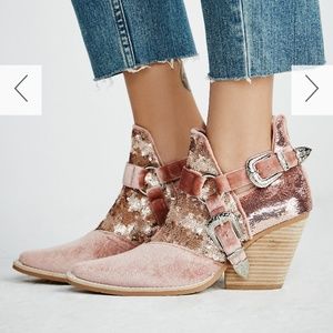 SOLD Free People Icon Western boots sz 9 NEW