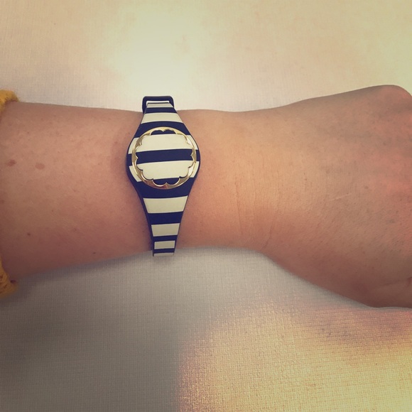 Kate Spade fitness tracker - Picture 1 of 2