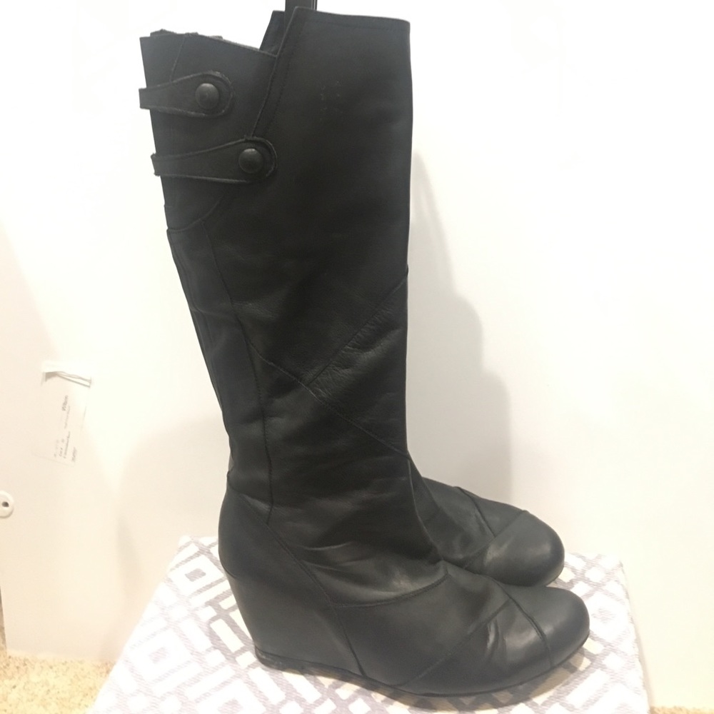 Miz Mooz All Leather Black Wedge Boots, Sz 7.5