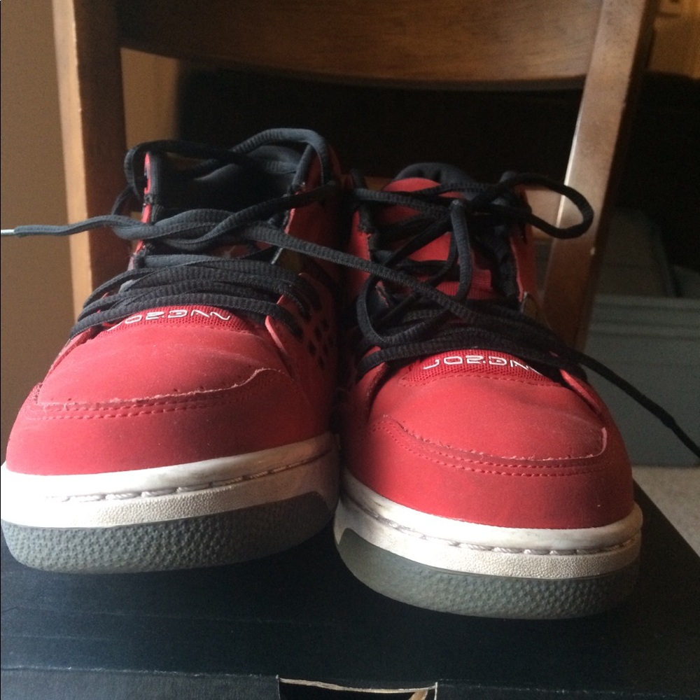 Jordan Flights 23 Red