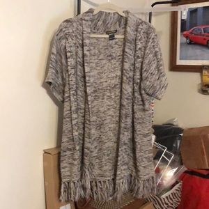 Cardigan short sleeved