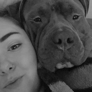 Meet your Posher, Caitlin