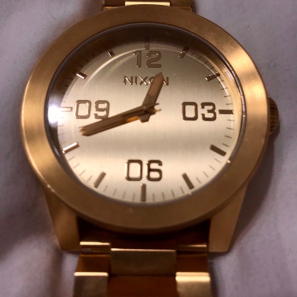 Sentry Chrono Watch | Matte Black / Gold | Men Nixon Watch